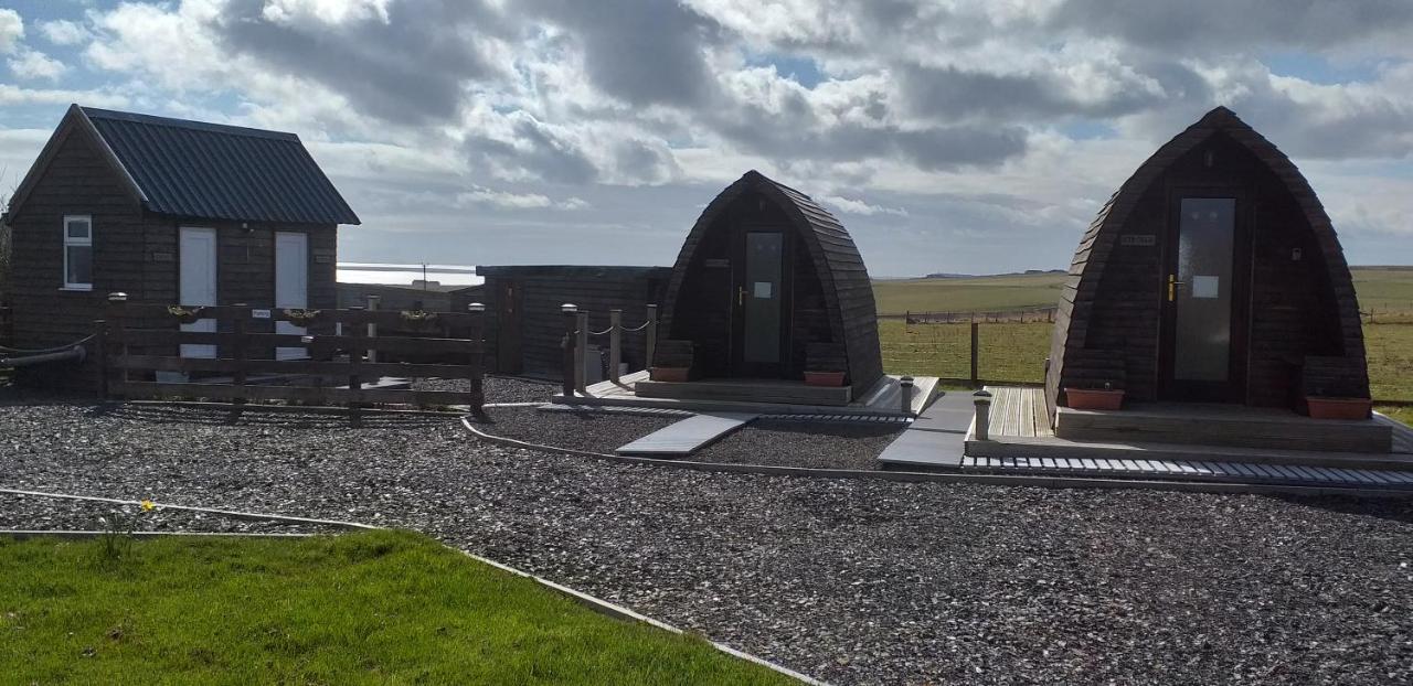 Hillside Camping Pods And Shepherd'S Hut Wick  Bagian luar foto
