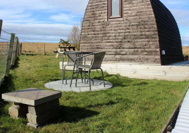 Hillside Camping Pods And Shepherd'S Hut Wick  Bagian luar foto